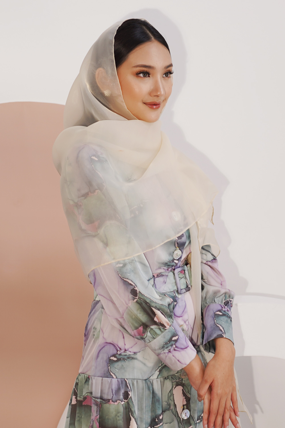 ORGANZA SHAWL