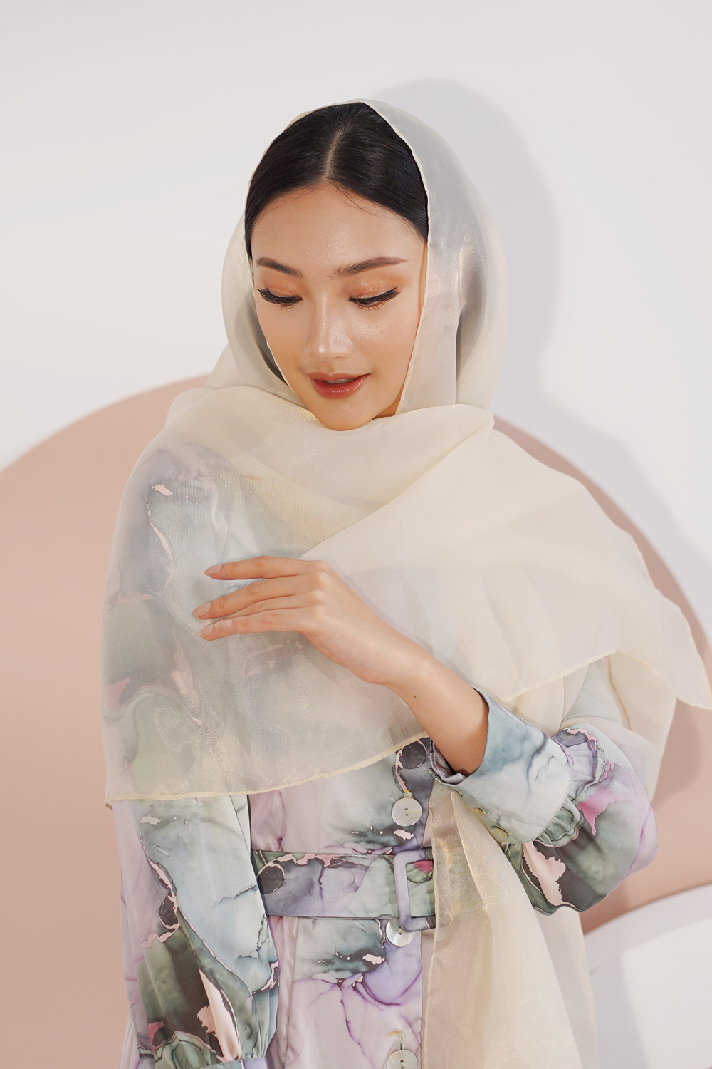 ORGANZA SHAWL