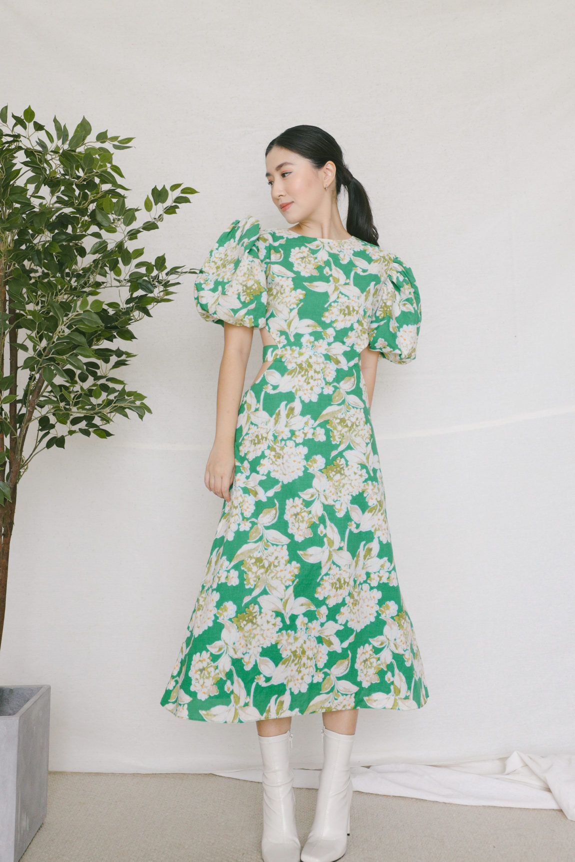 NAURA DRESS