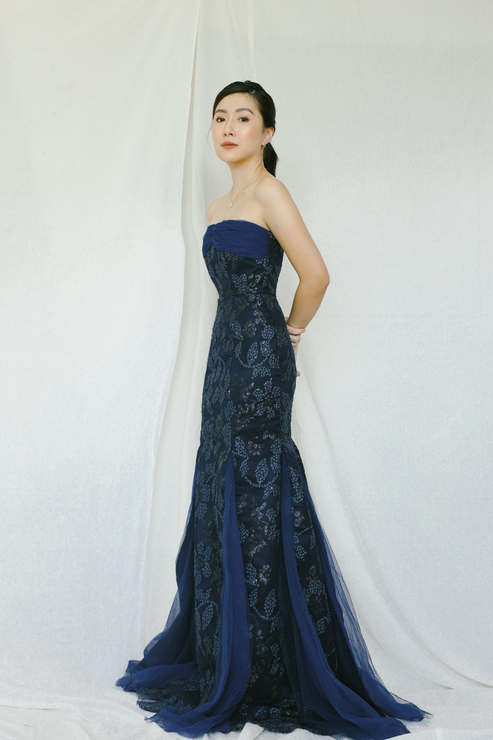 DELONA LONG GOWN
