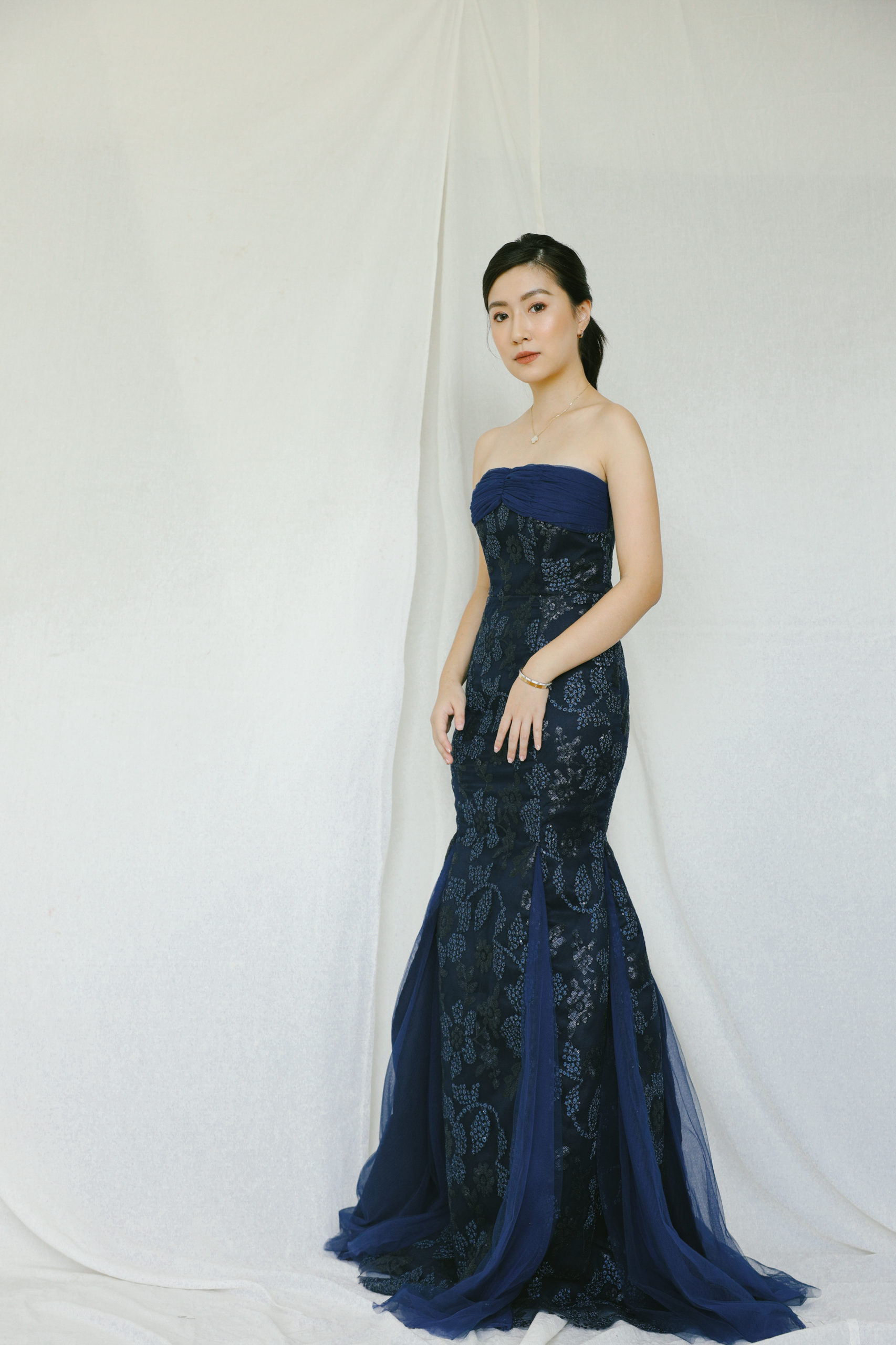 DELONA LONG GOWN