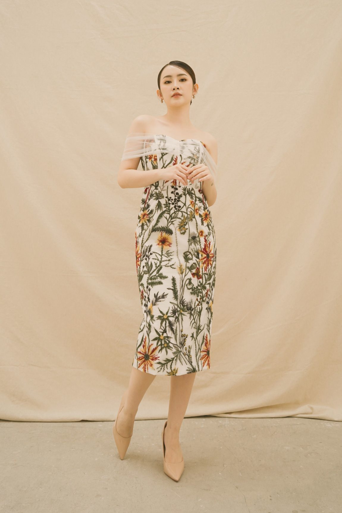 FUSSY DRESS