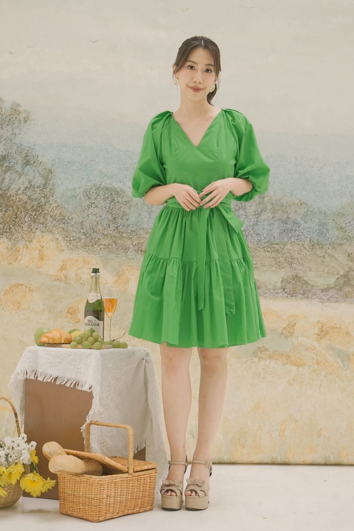 QUEENBY DRESS